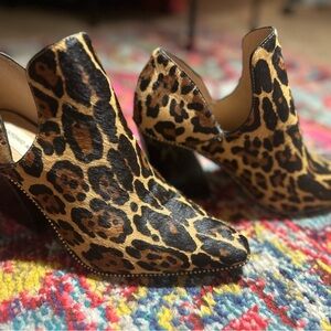 ANTONIO MELANI Leopard Print Ankle Booties